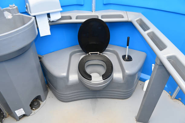 Best Porta potty rental near me  in Harrisonburg, VA